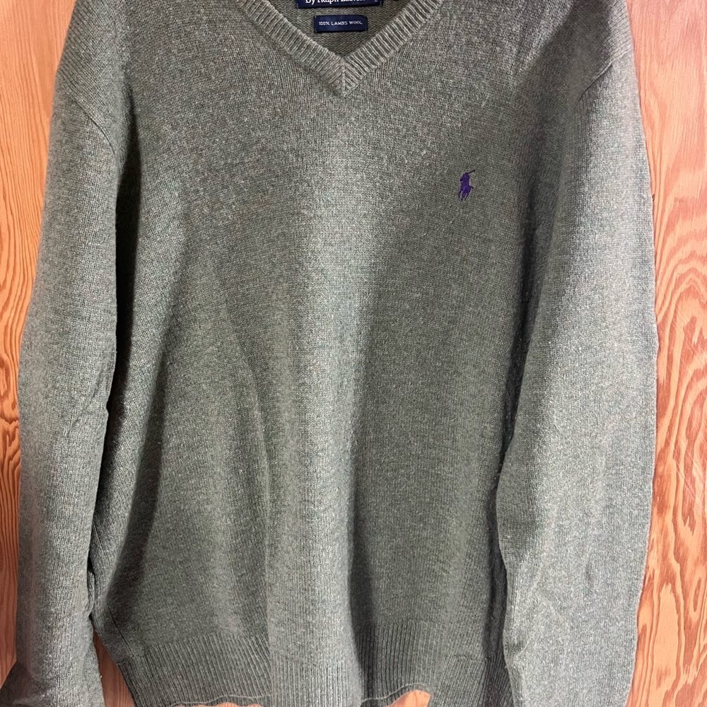 Ralph Lauren Men's XL Green 100% Wool V-Neck Sweater With Purple Pony Logo